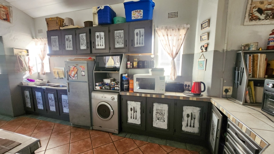3 Bedroom Property for Sale in La Hoff North West